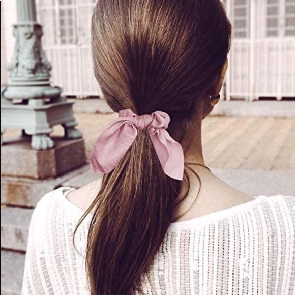 6 scrunchies with ribbon attached - Picture 2 of 4